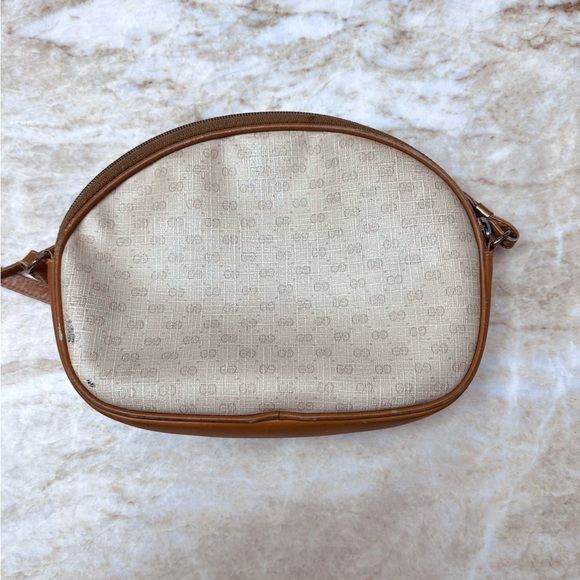 Vintage GUCCI web GG monogram coated mini crossbody bag. - Picture 6 of 16